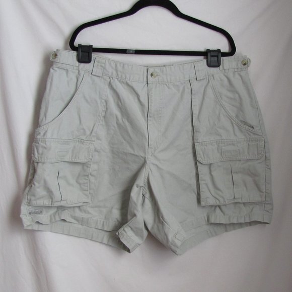 Columbia Other - Mens' Columbia Sportswear Khaki Cargo Shorts Size 43 w/ Flaw